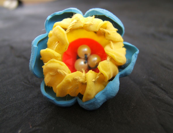 Ringe aus Naturkautschuk von Martina Finkenstein